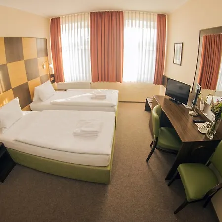 Karel Iv. Hotel